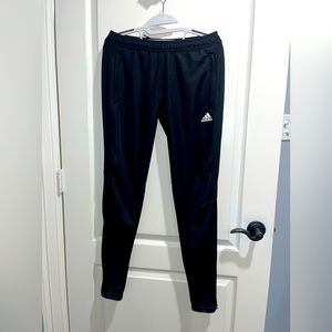 Like new 👍🏻 ADIDAS pant size S